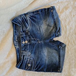 Wallflower jean shorts Size: juniors 7